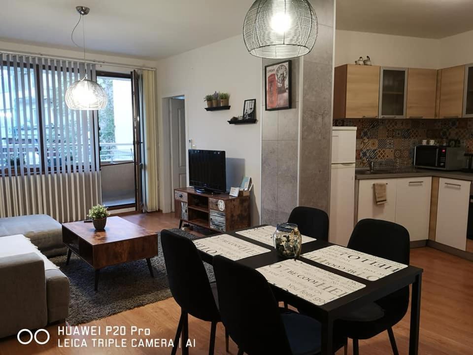 Sea Garden Apartment Idm Варна Екстер'єр фото